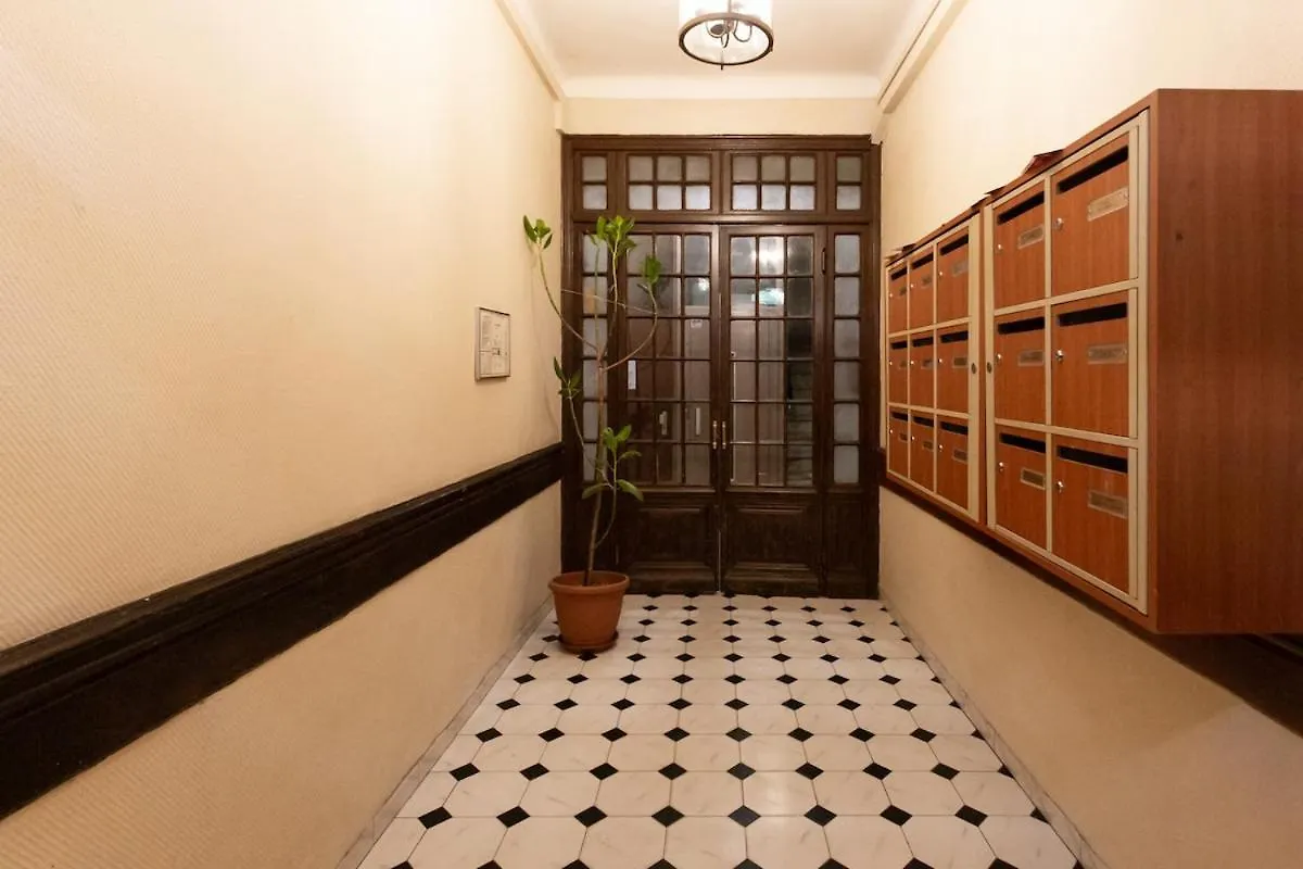 Gioa- Studio Avec Balcon, Place Garibaldi -Paillon Nice 0*,  France